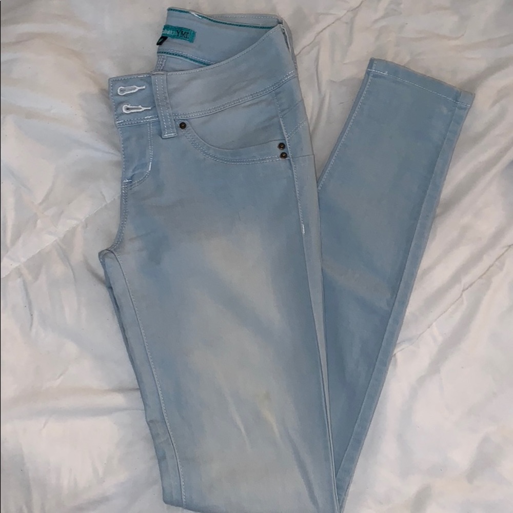 Skinny jeans